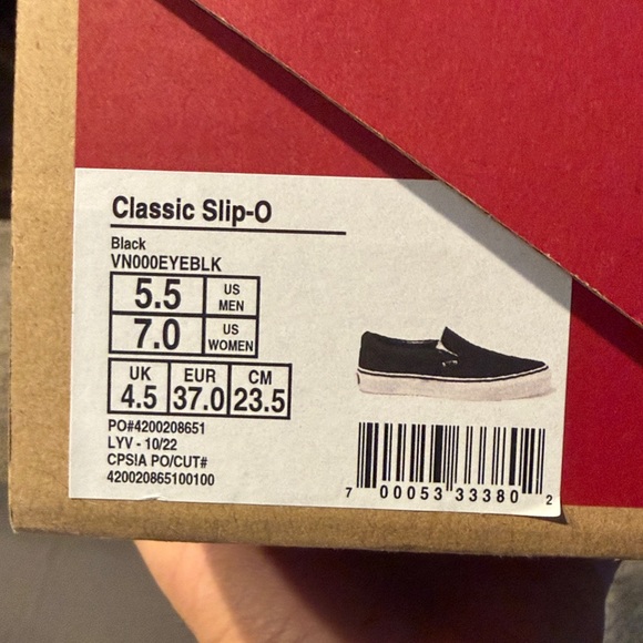 NWOT, Box Included, Vans SKATE Pop Cush B&W slip on. - Picture 7 of 7